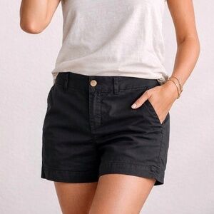 Everyday Black Relaxed Mid-Rise Shorts | Black Chino Shorts Size 8